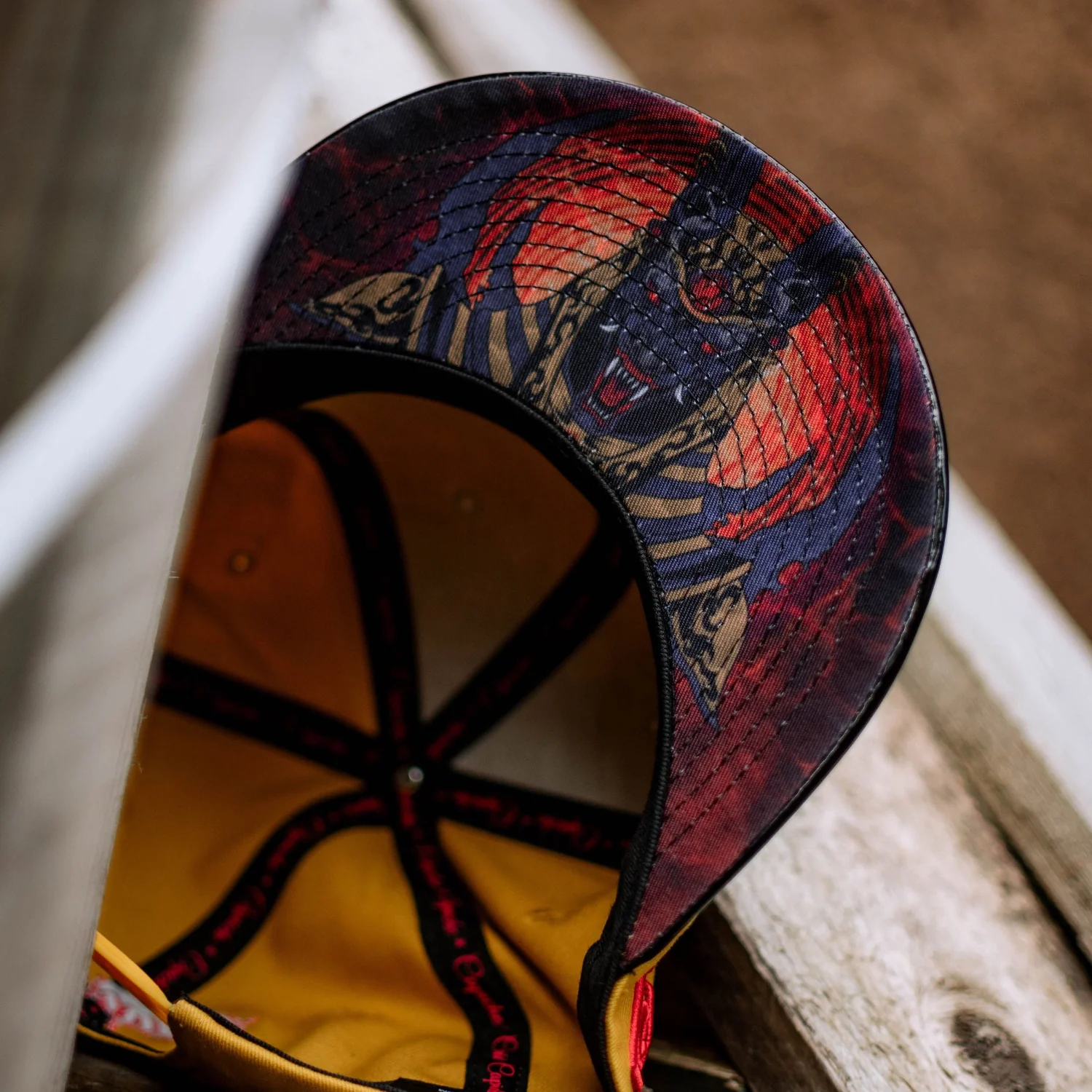 Anubis Snapback - Yellow/Metallic Black - Image 4