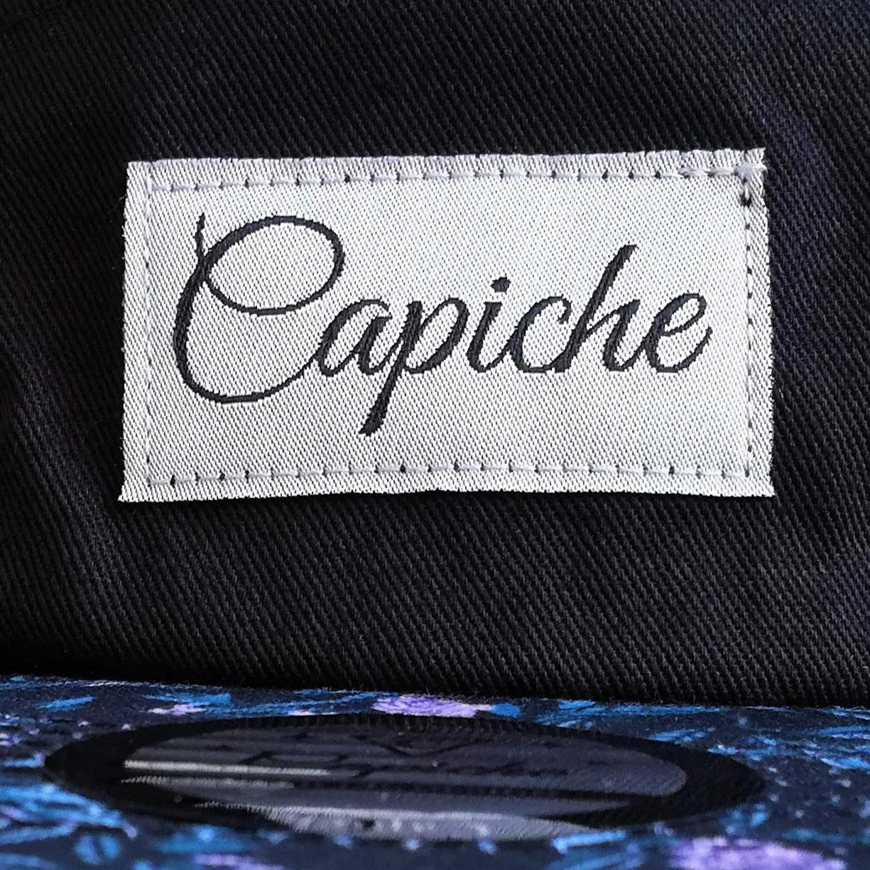 Black Bee 5-Panel Cap - Image 5