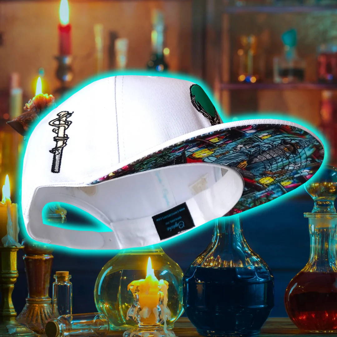 Lost Wizard Snapback - White - Image 12