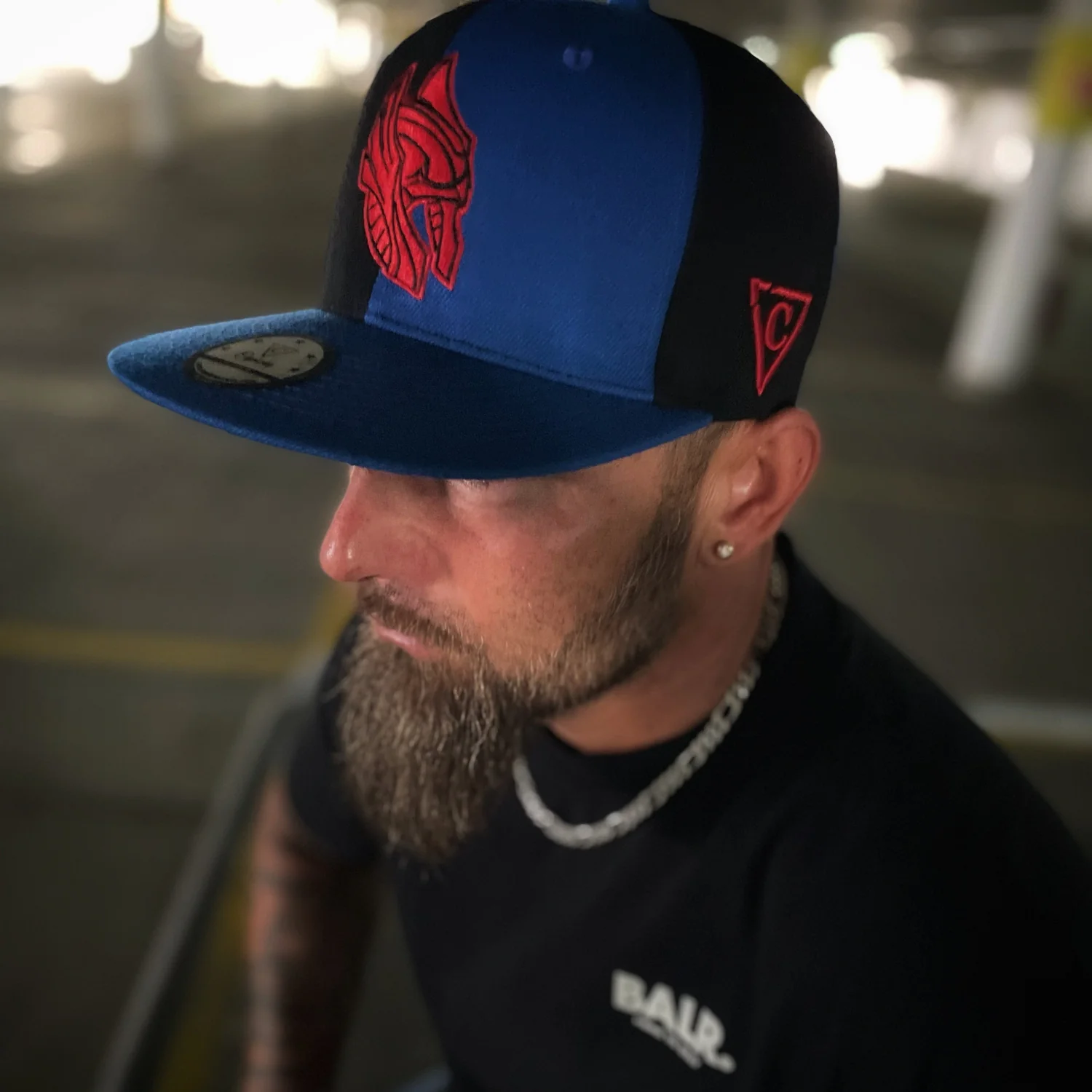 Odin Snapback - 50/50 Black/Blue - Image 10