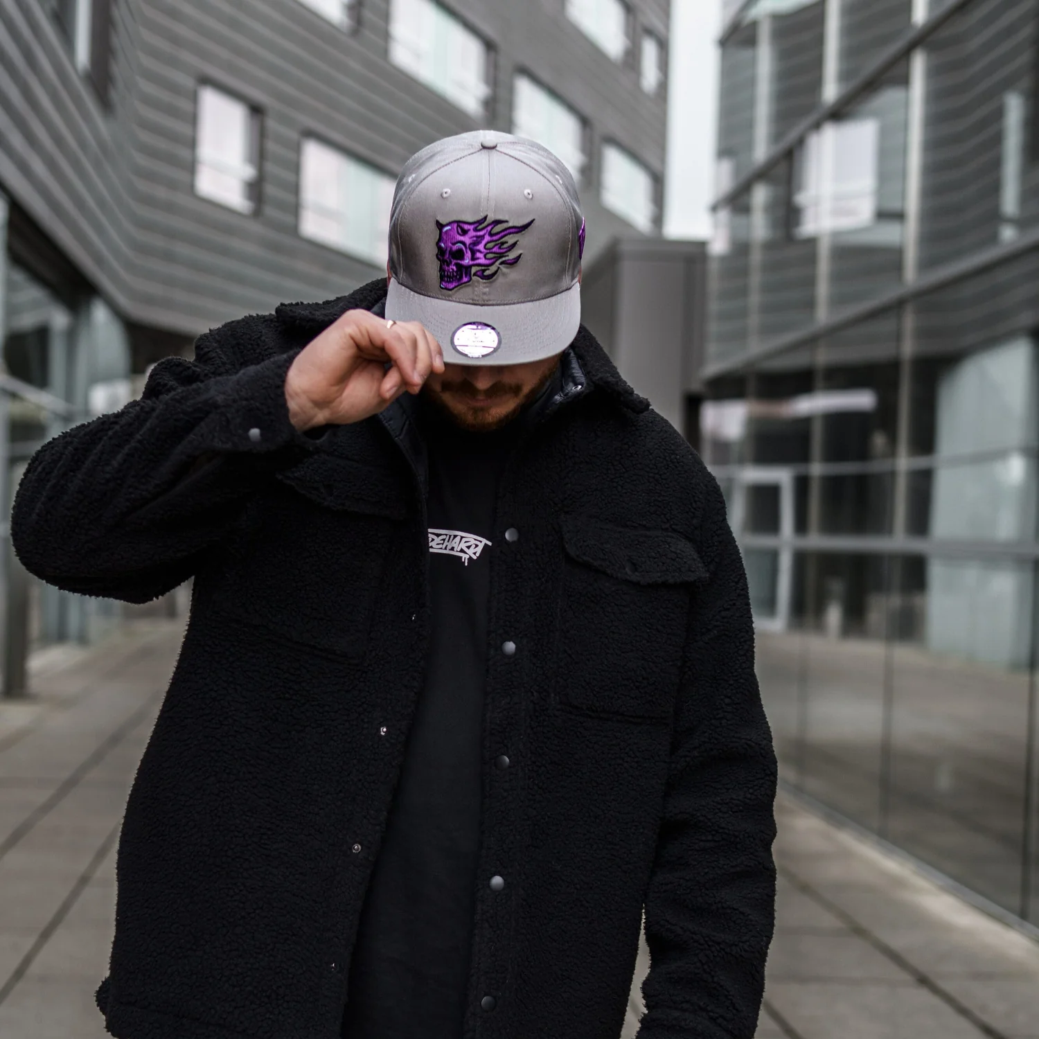 Purple Skull Snapback - Grey - Image 10