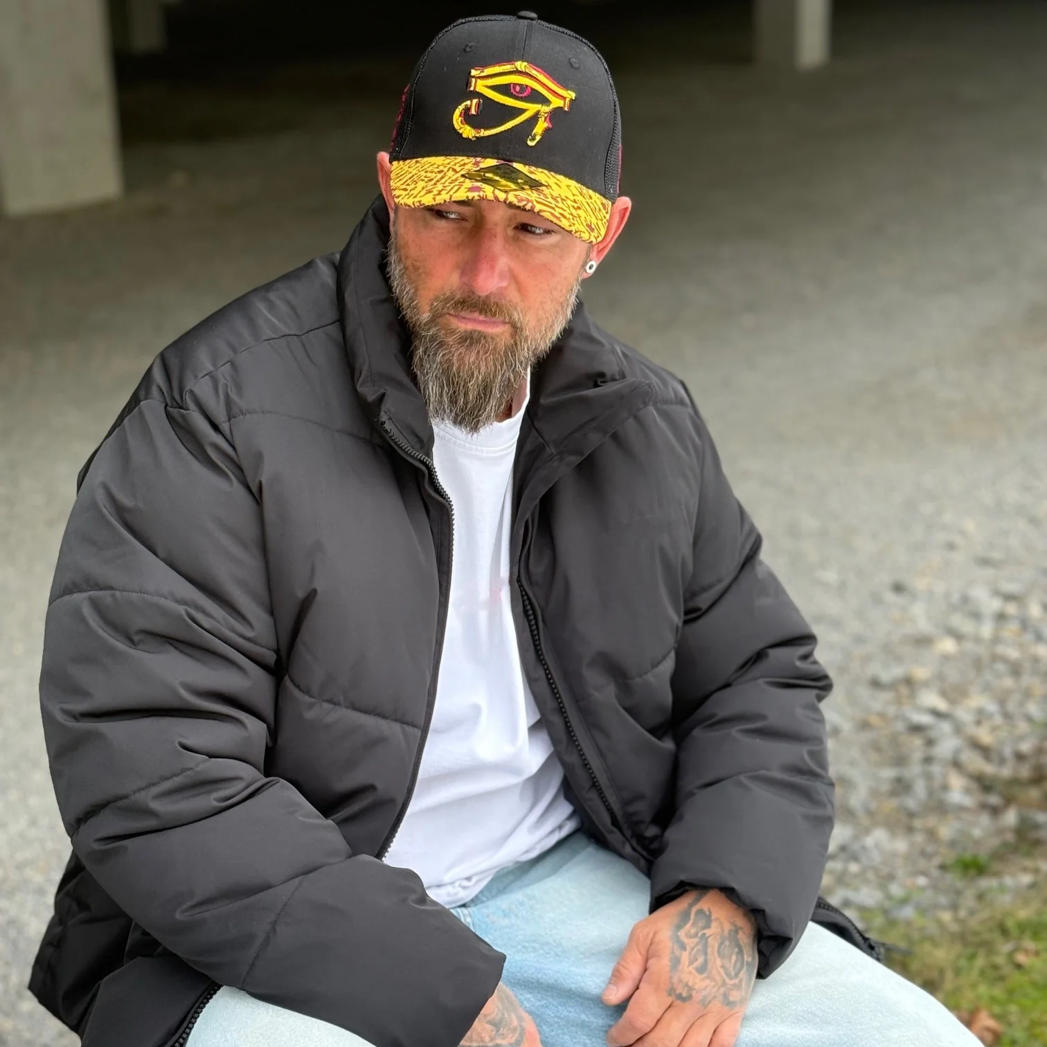 Robot Horus Trucker Cap - Black/Yellow Egyptian Pattern - Image 8