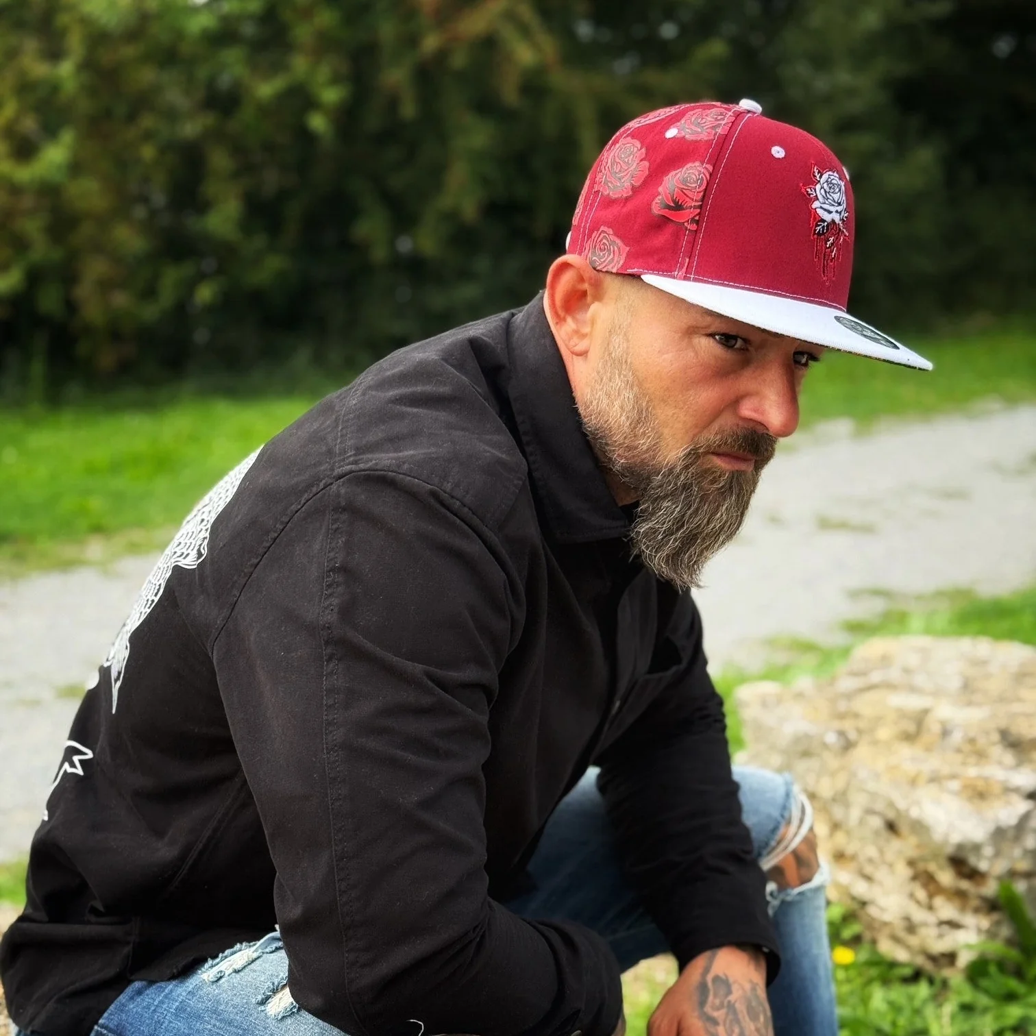 Roses Snapback - Red Rose Print/White - Image 6