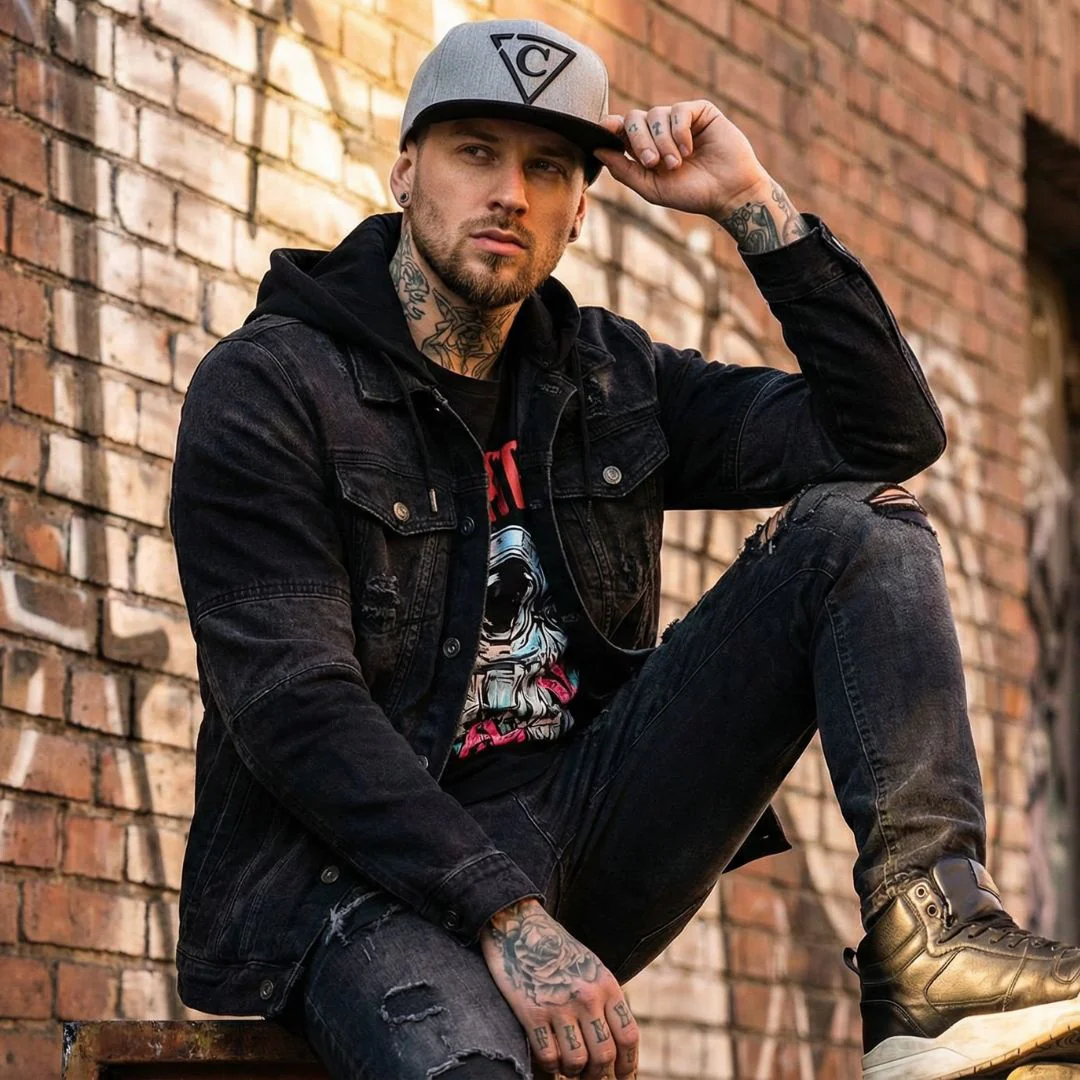 Tentacle Astronaut Snapback - Grey/Black - Image 5