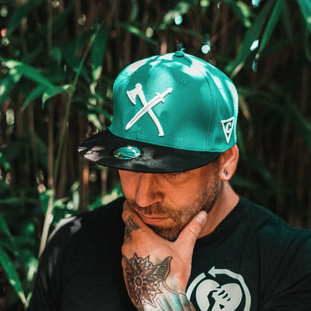 Viking 2 Snapback - Green/Black - Image 5