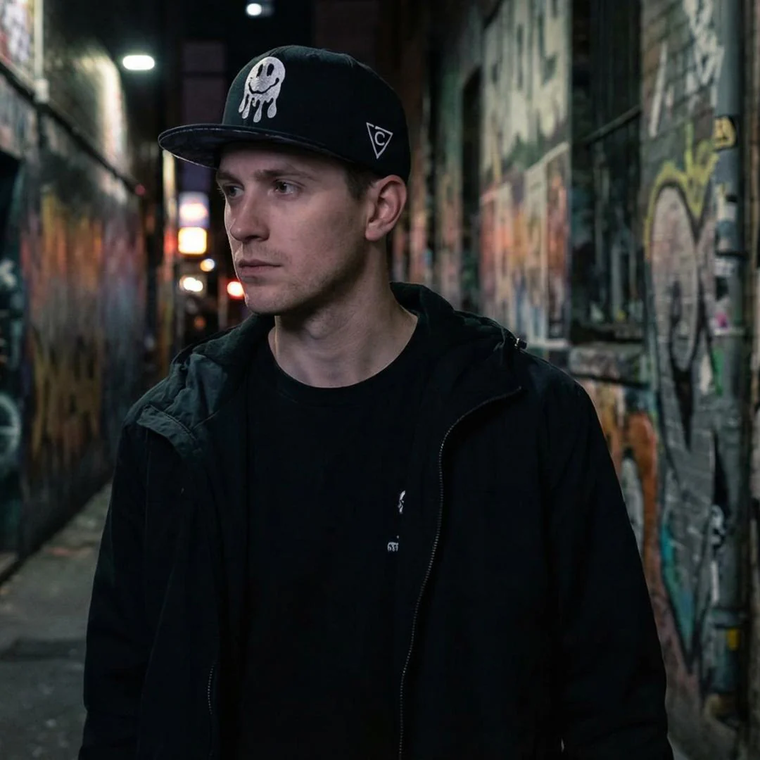 Wall Drawing Snapback - Black - Image 8