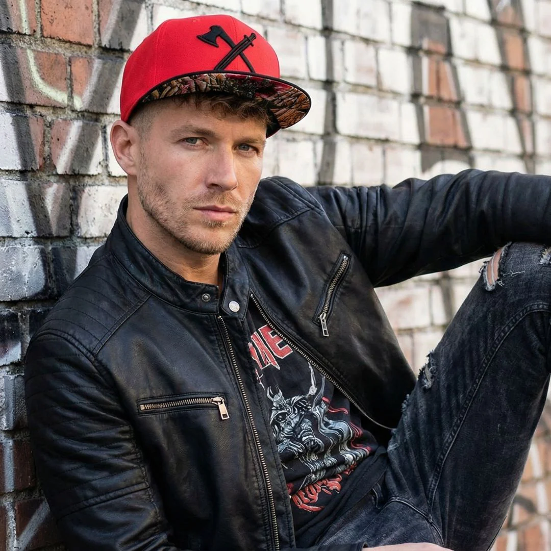 Winged Hussar Snapback - Red/Black - Image 5